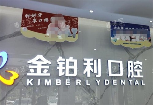 ǻ