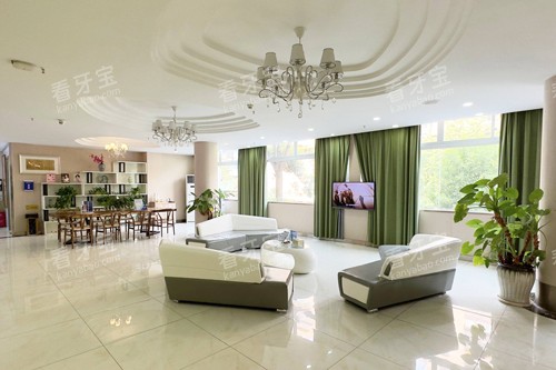 重庆齐美口腔医院大厅图 重庆齐美口腔医院大厅图