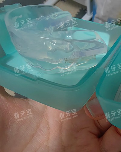罗慕牙齿矫治器 罗慕牙齿矫治器