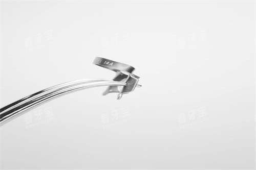 牙齿治疗材料展示 牙齿治疗材料展示