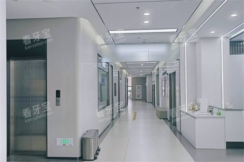 �ɾӿ�ǻҽԺ���Ȼ���