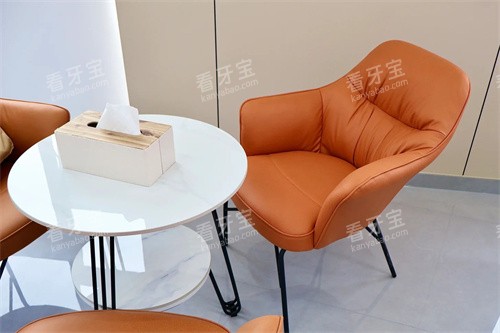 ������ɽ��ɽ��ǻ��Ϣ������