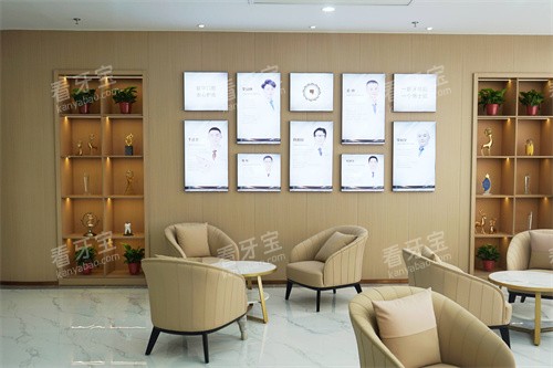 ���������ǿ�ǻ��Ϣ��