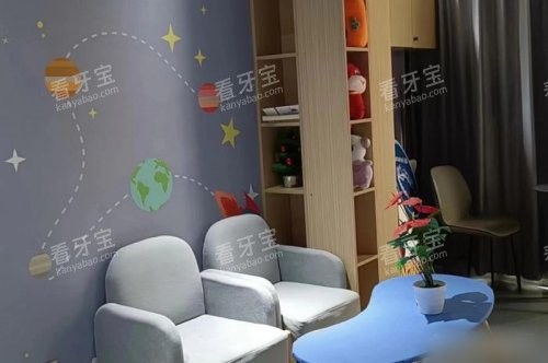 ɽ�����ʹھ���ǻҽԺͨ��·��Ժ��Ϣ��