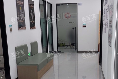 ���ݾ�ҽ��ǻ����ͼ