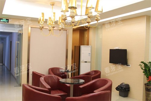 �����д��ǻ��Ϣ��չʾͼ