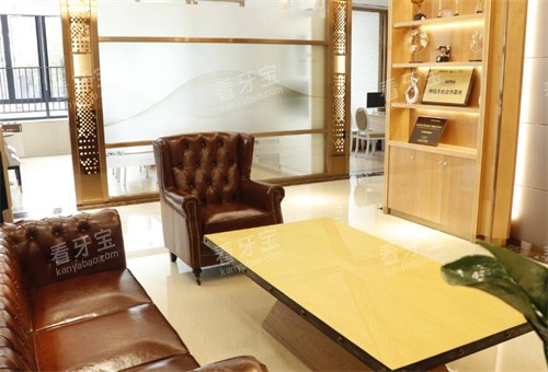 �����д��ǻ��Ϣ������ͼ