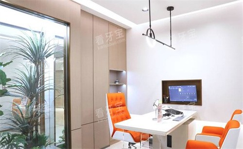 广州曙光口腔医院诊室 广州曙光口腔医院诊室