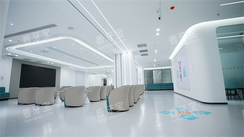 �ɶ���Բ��ǻ�ɻ�Ժ���Ⱥ���ͼƬ