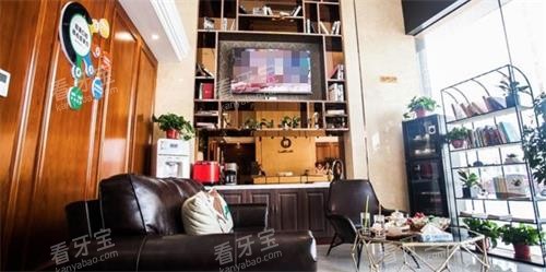 �γǱ�����ǻ�Ӵ���