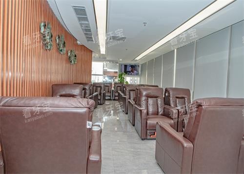 ���ڰ�������ǻɳ����