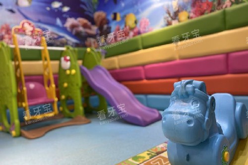 �ϲ��ԻͿ�ǻ��ͯ������