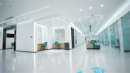 �ɶ���Բ��ǻ�ɻ�Ժ������һ��