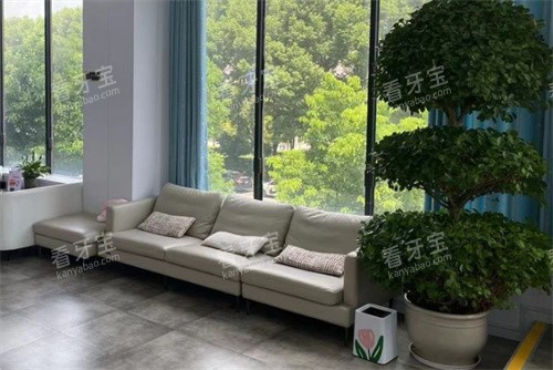 驻马店春阳口腔等待区 驻马店春阳口腔等待区