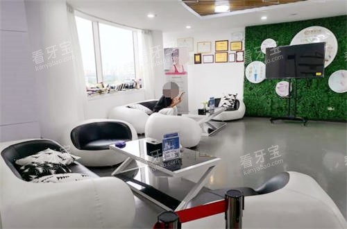 ���ݵ��п�ǻ���ﲿ�ڲ�ͼ