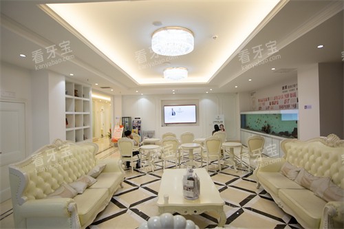 �����ص¿�ǻԺ���������ͳ�-2