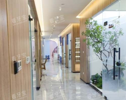 辽宁大连洁雅口腔医院走廊 辽宁大连洁雅口腔医院走廊