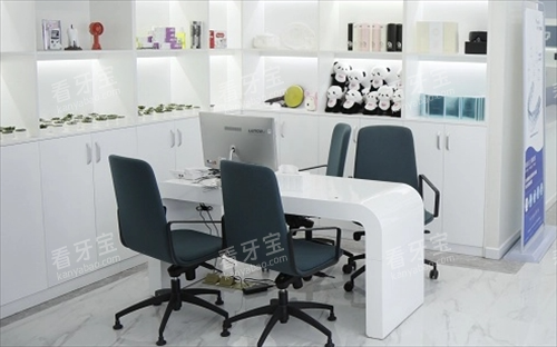 �������ӿ�ǻ����һ��