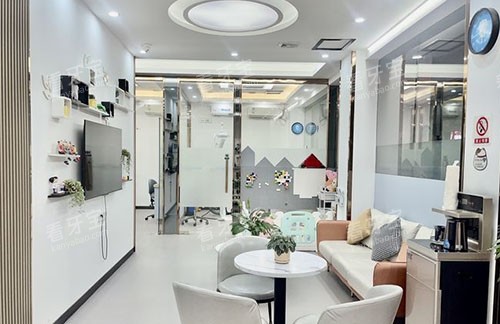 广州奥洋口腔牙齿治疗等候区 广州奥洋口腔牙齿治疗等候区