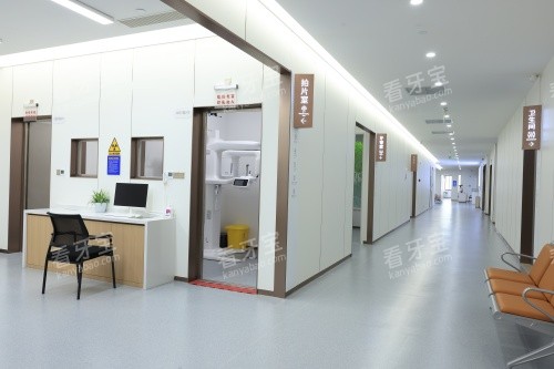 成都新桥口腔总院环境照 成都新桥口腔总院环境照