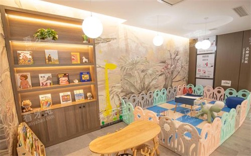 青岛优诺口腔儿童游戏区环境图 青岛优诺口腔儿童游戏区环境图