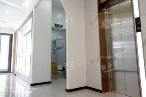 黑龙江齐齐哈尔美植口腔电梯.jpg 黑龙江齐齐哈尔美植口腔电梯.jpg