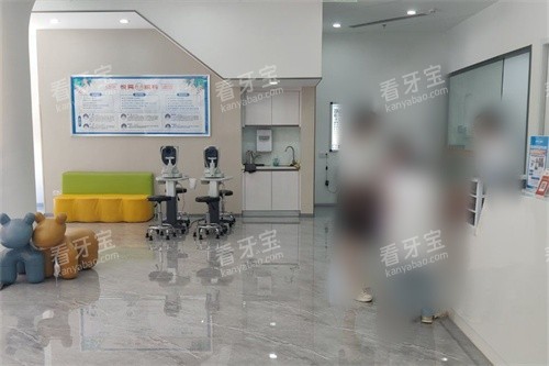 宁波悦亮眼科大厅.jpg 宁波悦亮眼科大厅.jpg
