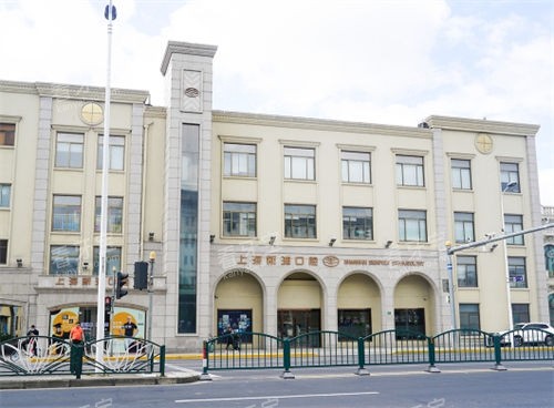 上海新浦口腔门楼外观.jpg 上海新浦口腔门楼外观.jpg
