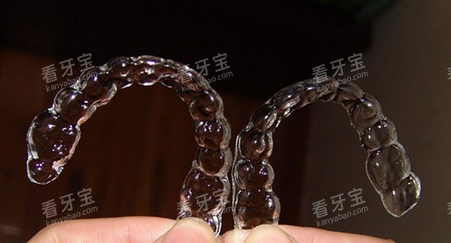 牙齿矫正隐形矫正牙套实物图 牙齿矫正隐形矫正牙套实物图