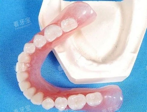 活动假牙照片图 活动假牙照片图