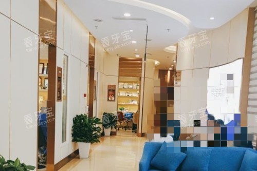 成都新桥口腔候诊区环境图 成都新桥口腔候诊区环境图
