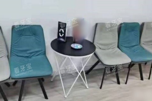 银川雅士洁口腔门诊部候诊区 银川雅士洁口腔门诊部候诊区