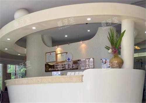 成都圣贝口腔医院怎么样?圣贝口腔在成都行业内都是备受认可的牙科!