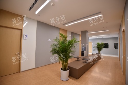 长春国健口腔候诊区域 长春国健口腔候诊区域