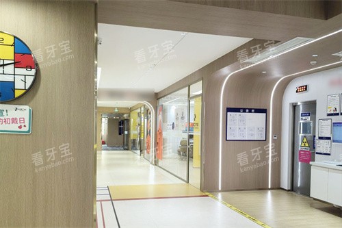 东莞固德口腔走廊环境 东莞固德口腔走廊环境