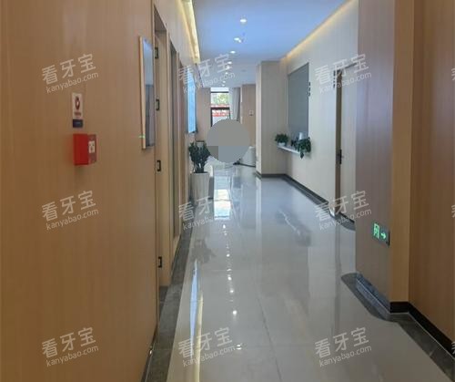 曲靖诺贝尔口腔医院走廊 曲靖诺贝尔口腔医院走廊