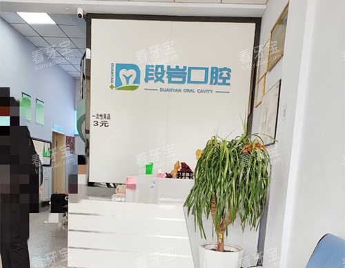 ���ֳ���˫�������ҿ�ǻǰ̨