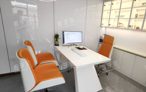 新疆阿克苏雅致口腔咨询室 新疆阿克苏雅致口腔咨询室