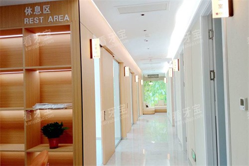 ÌìË®ÂóÑ¿¿ÚÇ»×ßÀÈ»·¾³ ÌìË®ÂóÑ¿¿ÚÇ»×ßÀÈ»·¾³