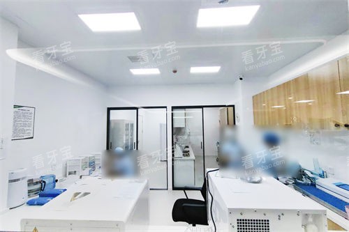 ������ܰ��ǻҽԺ���������Ʊ���