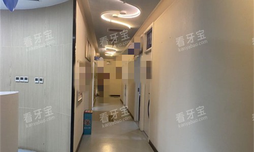 河南洛阳维乐口腔诊室门口 河南洛阳维乐口腔诊室门口