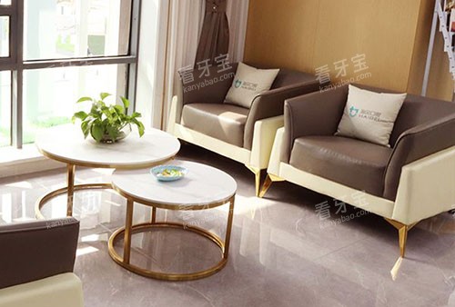 武汉海贝口腔牙齿治疗等候区 武汉海贝口腔牙齿治疗等候区