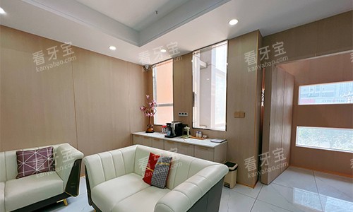 ���ڼ�����ǻ�������꣩�ȴ��к���