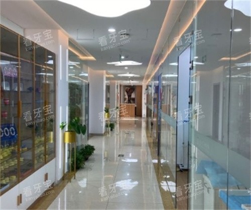 �����ʰ���ǻ���Ȼ���