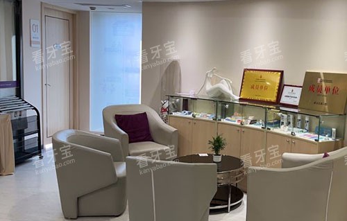 �人������ǻ������Ϣ��