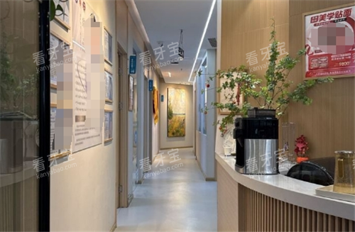 成都海博口腔走廊图 成都海博口腔走廊图