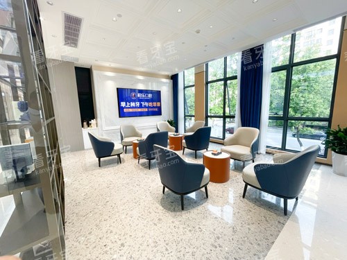 ���ְ��ֿ�ǻ��Ϣ������