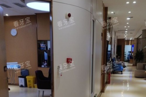 �ɶ����ſ�ǻ��������