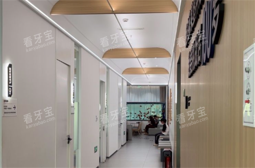 �Ͼ���������ǻ����