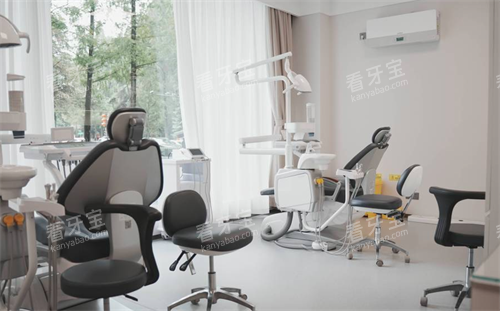 �Ͼ���������ǻ����